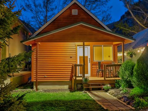 Tiny photo for 6758 FAIRFAX DR, Provo, UT 84604 (MLS # 2152569)