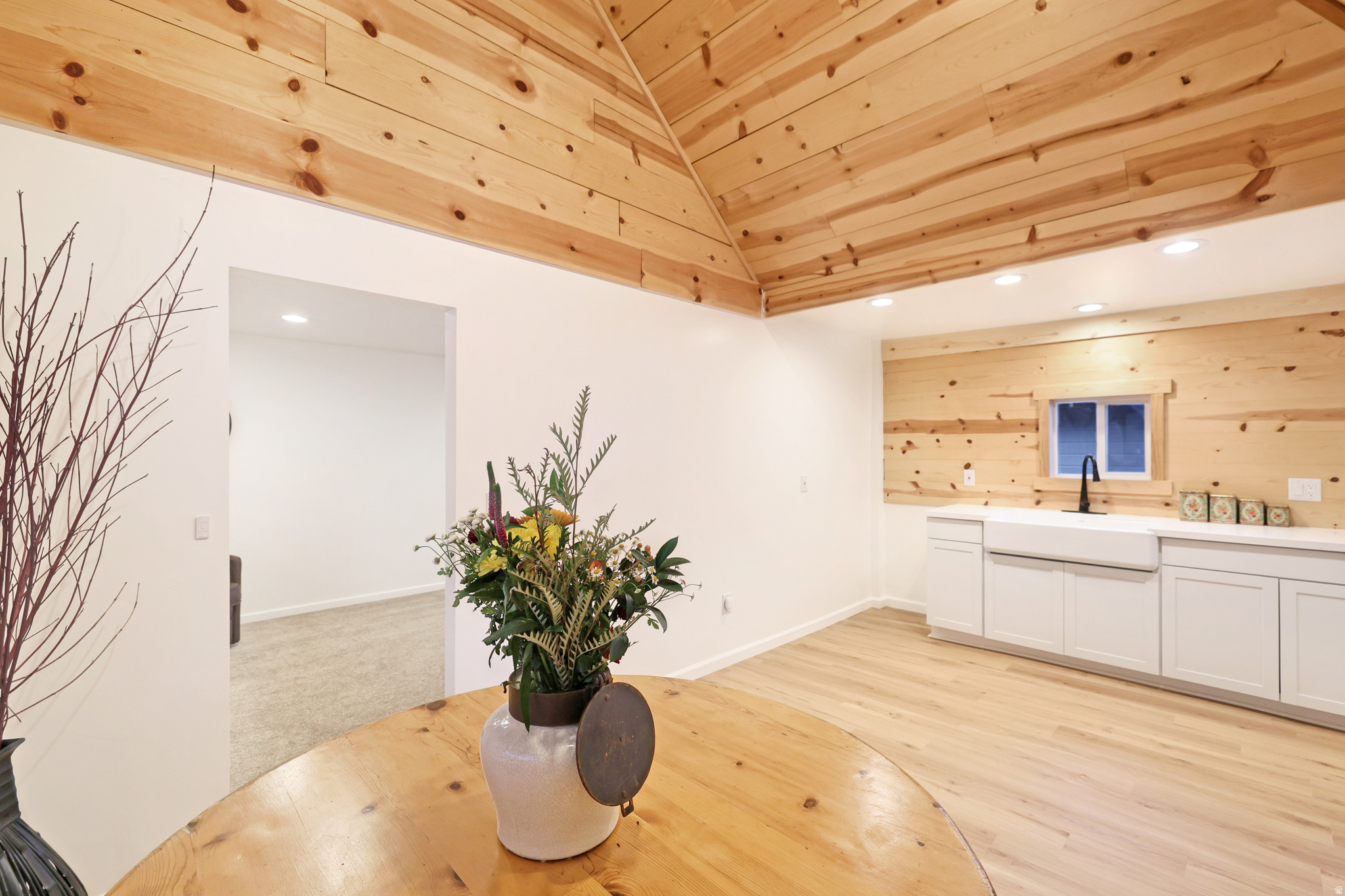 VIVIAN PARK - Residential