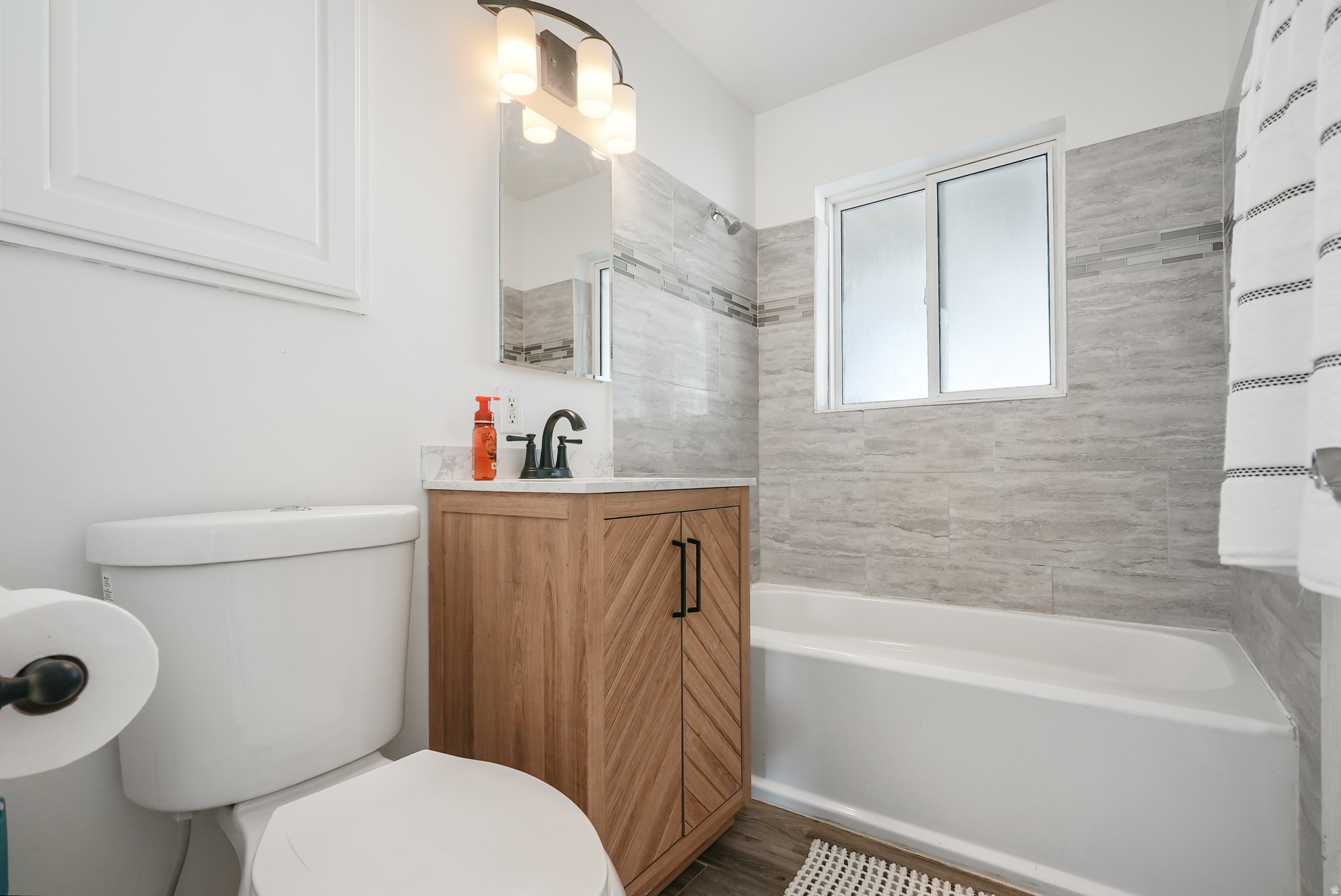 MURRAY HEIGHTS - Residential