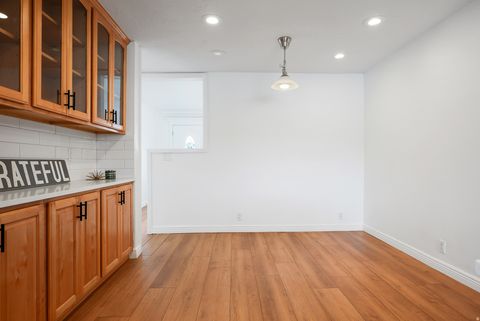 Tiny photo for 5749 S MCMILLAN CIR, Murray, UT 84107 (MLS # 2123163)