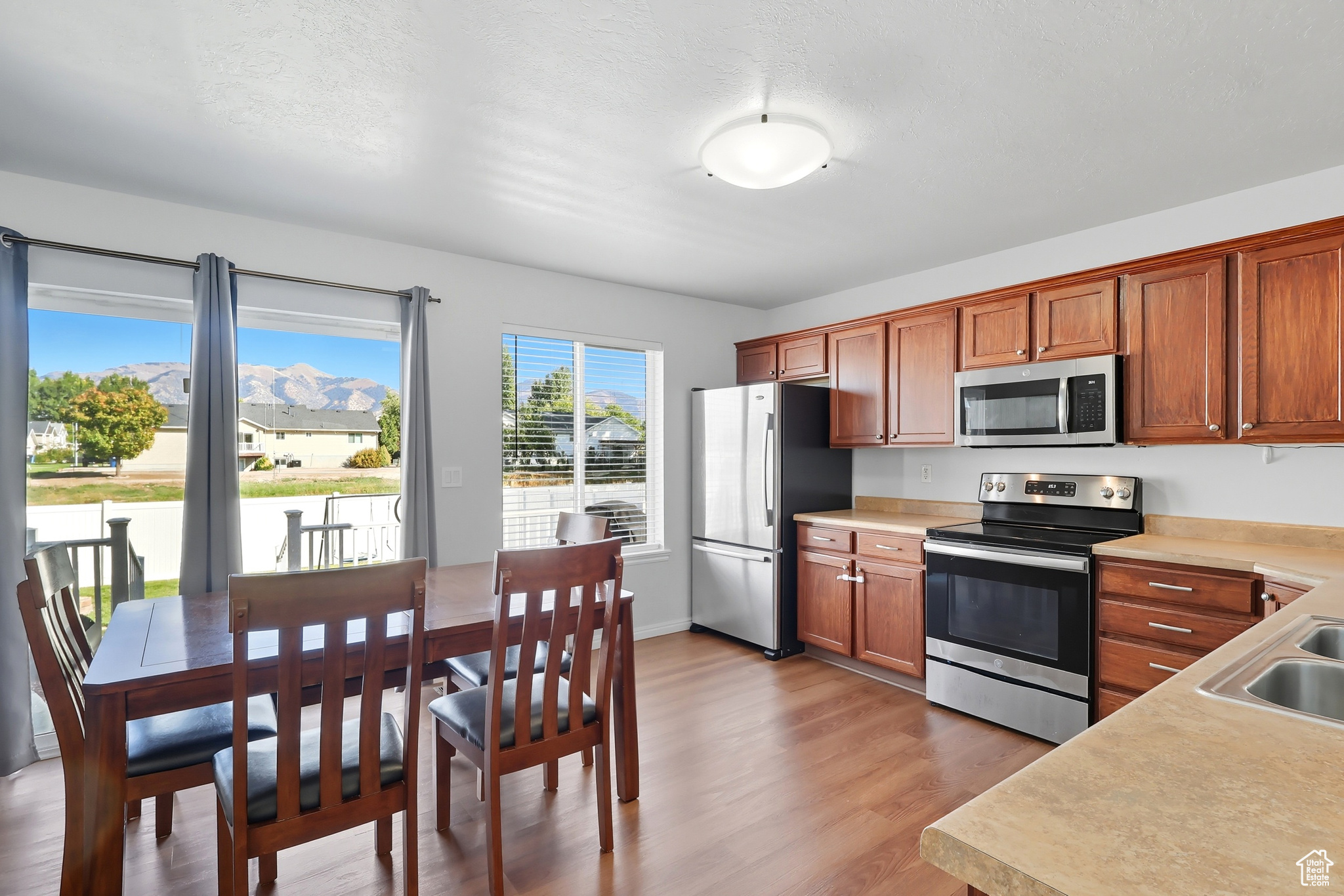 LOGAN RIVER TRAILS - Residential