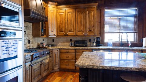 Tiny photo for 4622 N 3150 E, Eden, UT 84310 (MLS # 2120257)