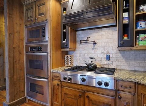 Tiny photo for 4622 N 3150 E, Eden, UT 84310 (MLS # 2120257)