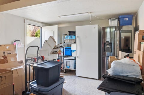 Tiny photo for 554 W 2400 S, Syracuse, UT 84075 (MLS # 2184985)