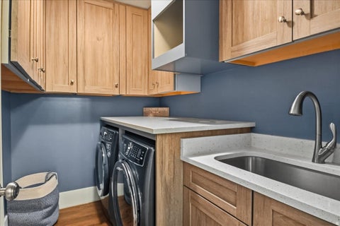 Tiny photo for 554 W 2400 S, Syracuse, UT 84075 (MLS # 2184985)