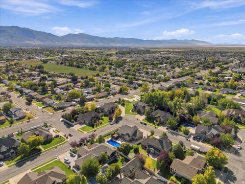 Tiny photo for 554 W 2400 S, Syracuse, UT 84075 (MLS # 2184985)