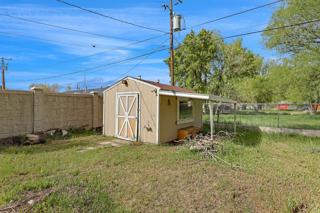 Photo of 82 S MAIN ST, Coalville, UT 84017 (MLS # 2125144)