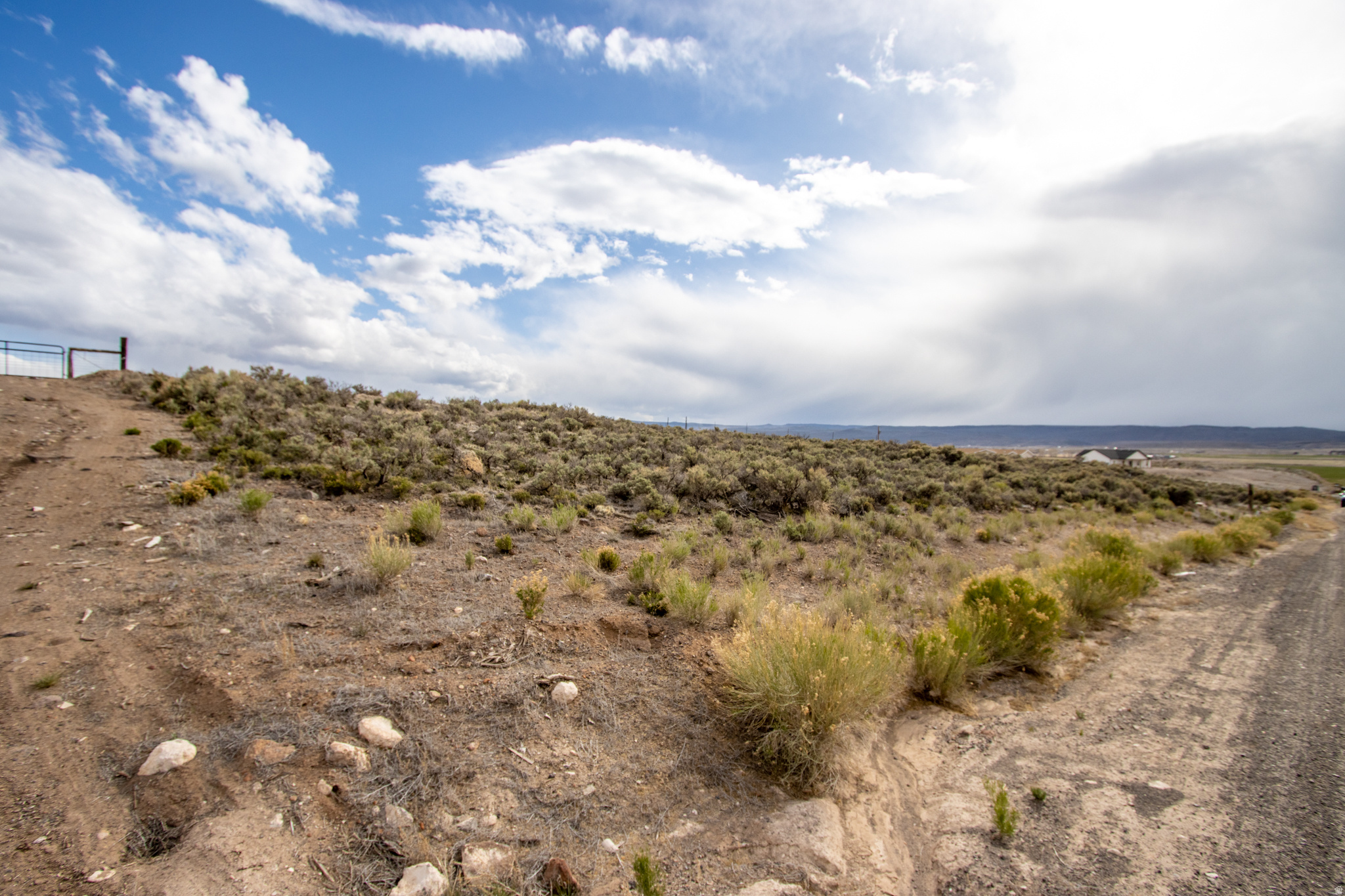 MOUNTAIN VIEW ESTATES - Land