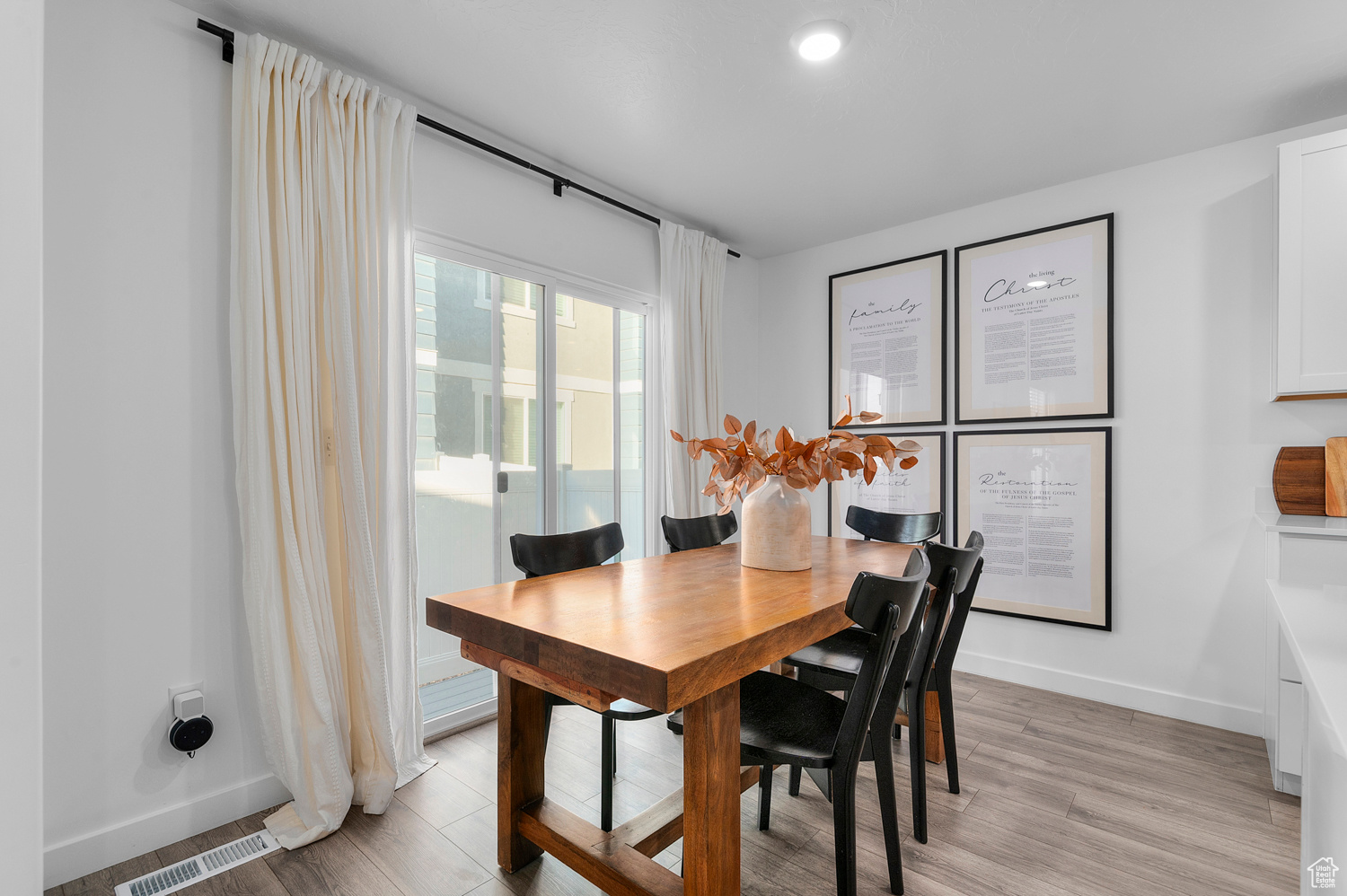 NORTHSHORE - Residential