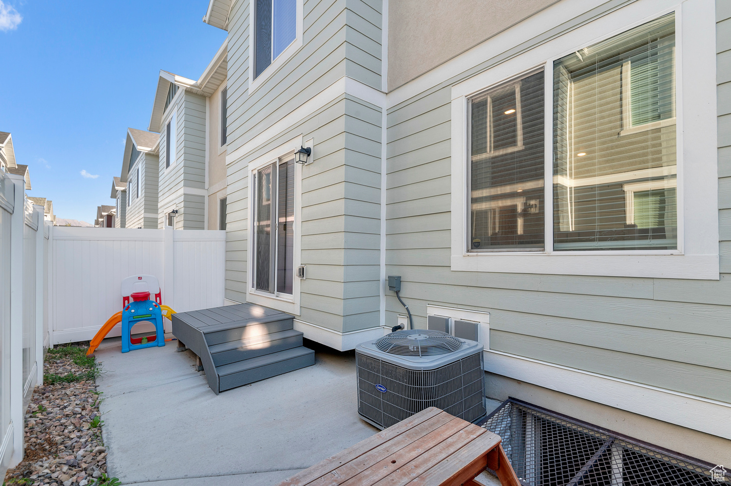 NORTHSHORE - Residential