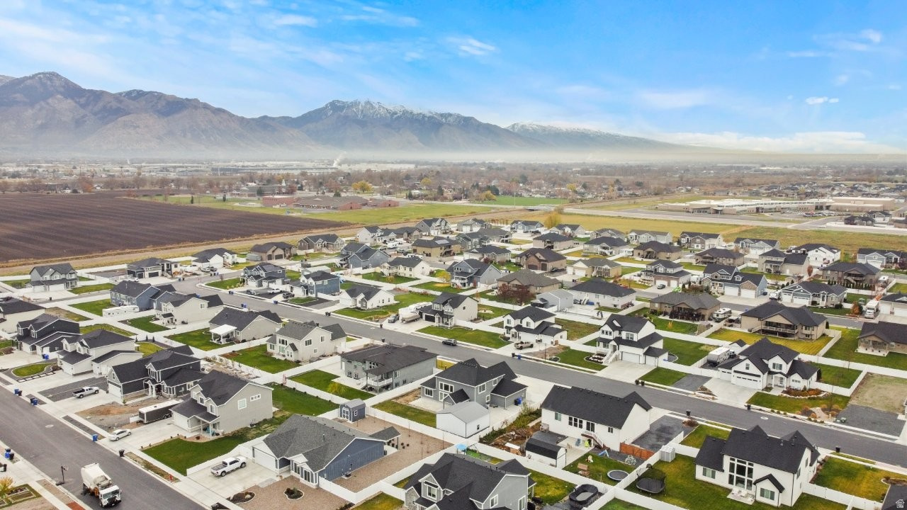 FARR WEST HART - Residential