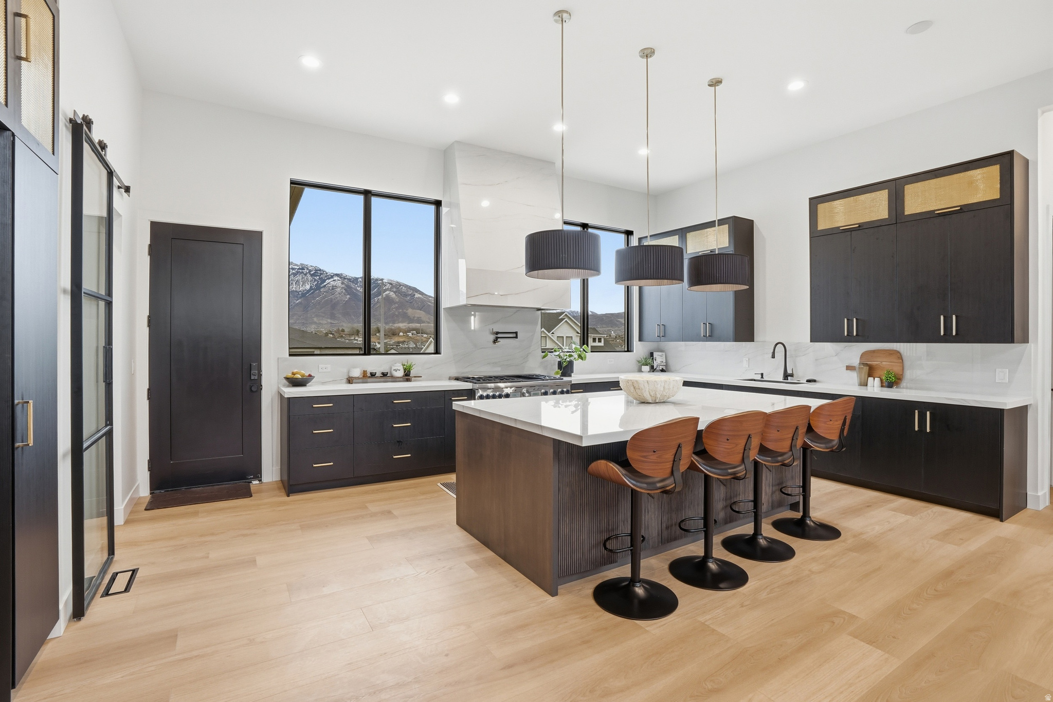 CLOVER RIDGE - Residential