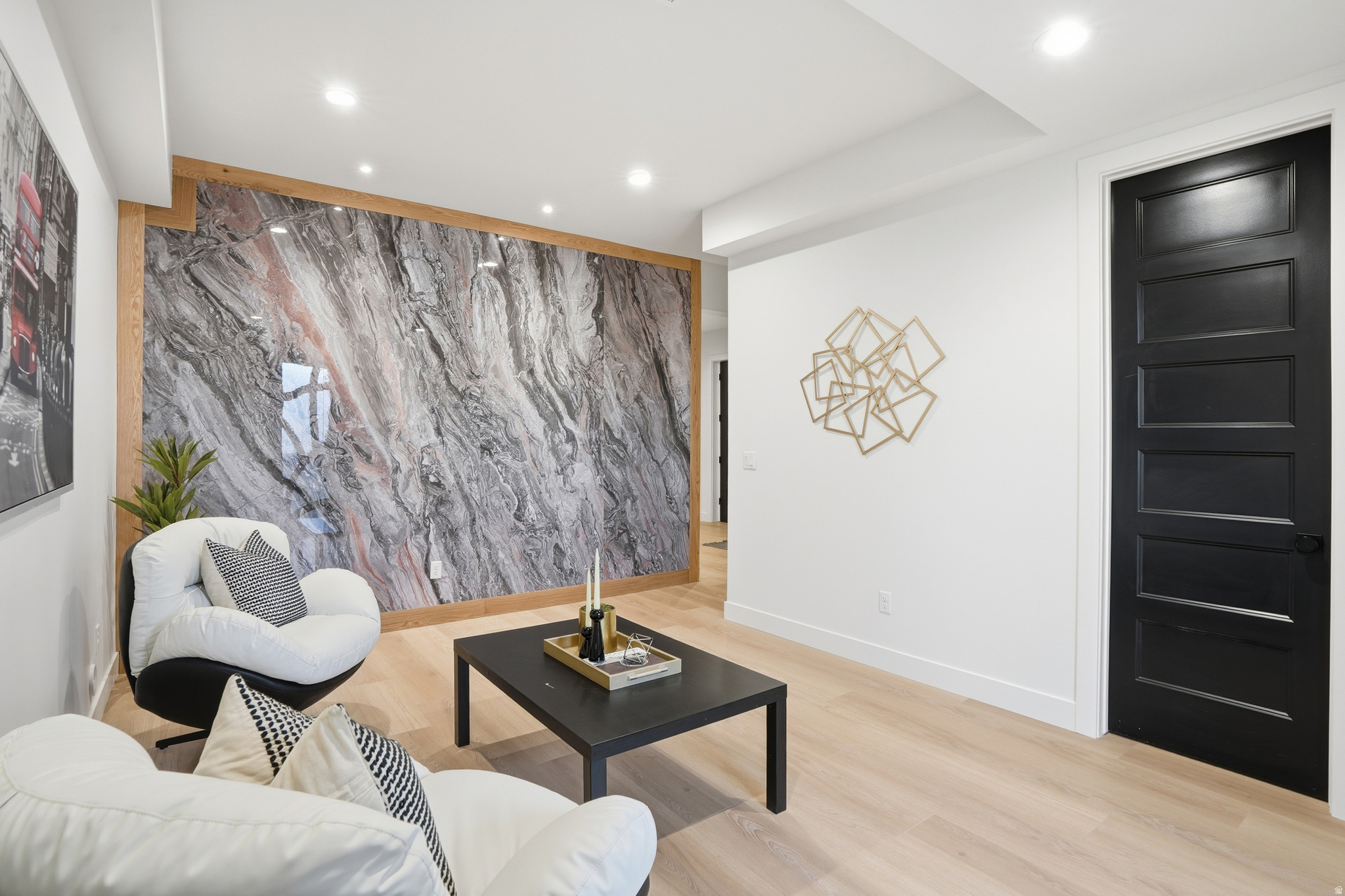 CLOVER RIDGE - Residential