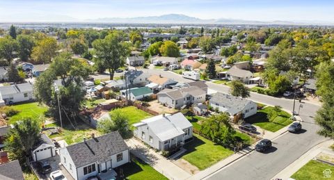 Tiny photo for 62 VILLA DR, Clearfield, UT 84015 (MLS # 2118077)