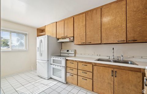 Tiny photo for 62 VILLA DR, Clearfield, UT 84015 (MLS # 2118077)