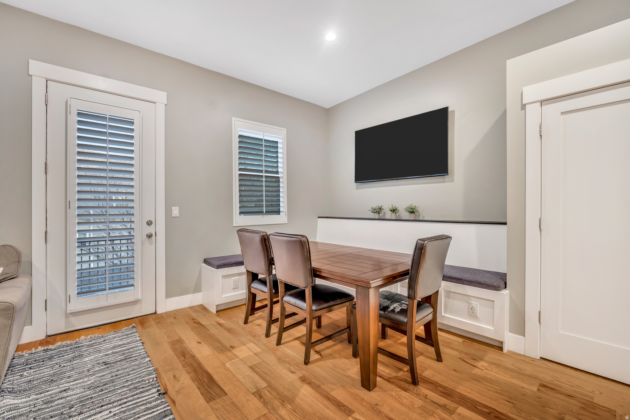 REED AVENUE FLATS - Residential