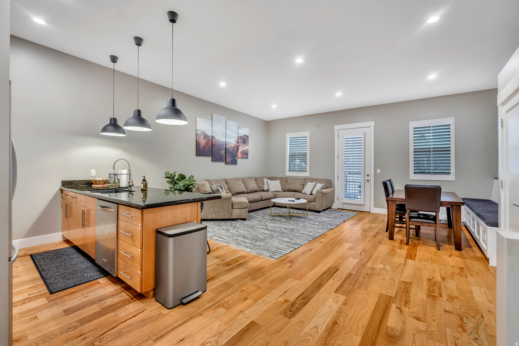 REED AVENUE FLATS - Residential