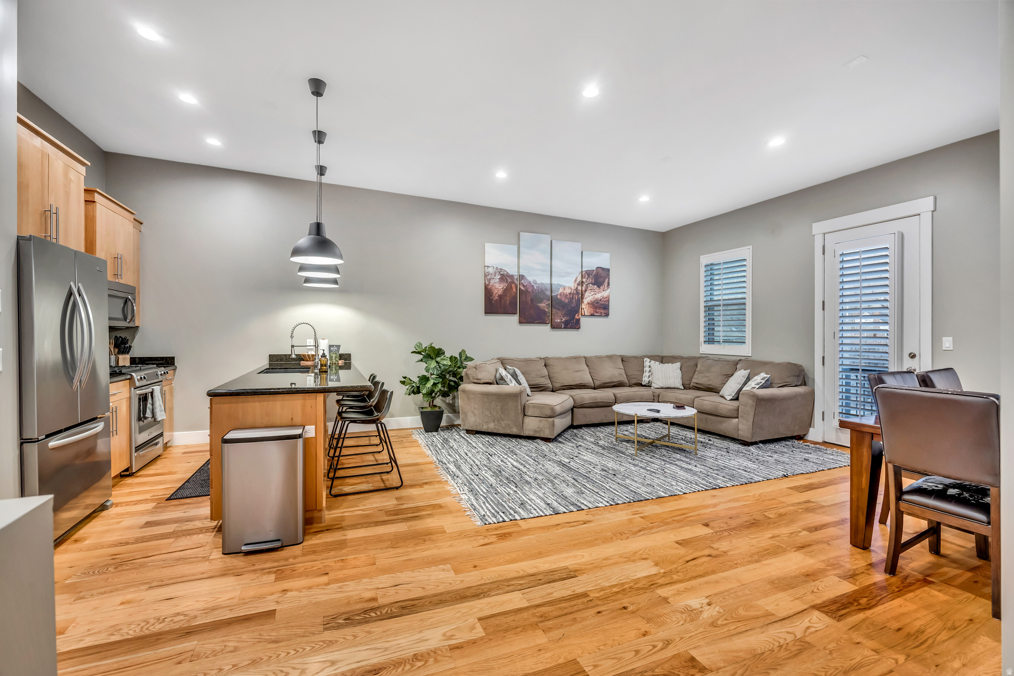 REED AVENUE FLATS - Residential