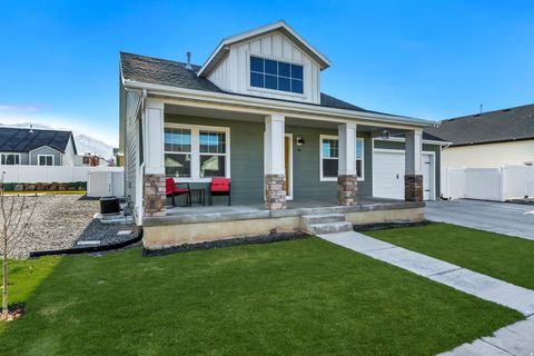 Tiny photo for 40 E 920 N, Santaquin, UT 84655 (MLS # 2126423)