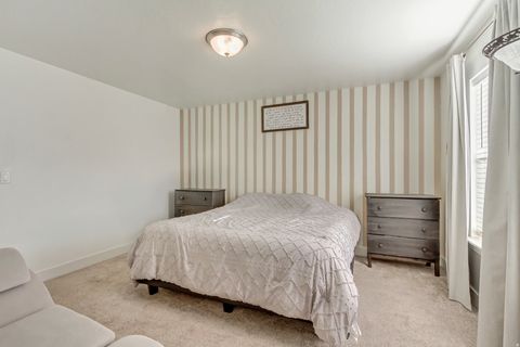 Tiny photo for 40 E 920 N, Santaquin, UT 84655 (MLS # 2126423)