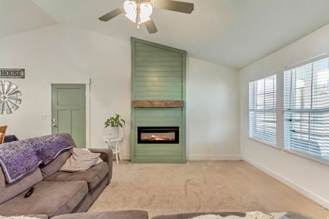 Tiny photo for 40 E 920 N, Santaquin, UT 84655 (MLS # 2126423)
