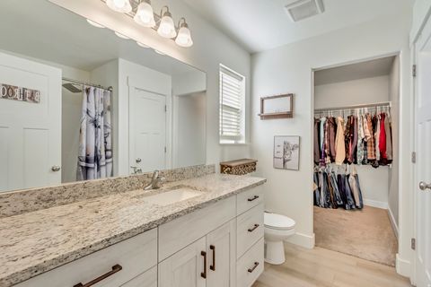 Tiny photo for 40 E 920 N, Santaquin, UT 84655 (MLS # 2126423)