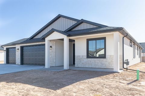 Photo of 4433 W 150 N, Cedar City, UT 84720 (MLS # 2135471)