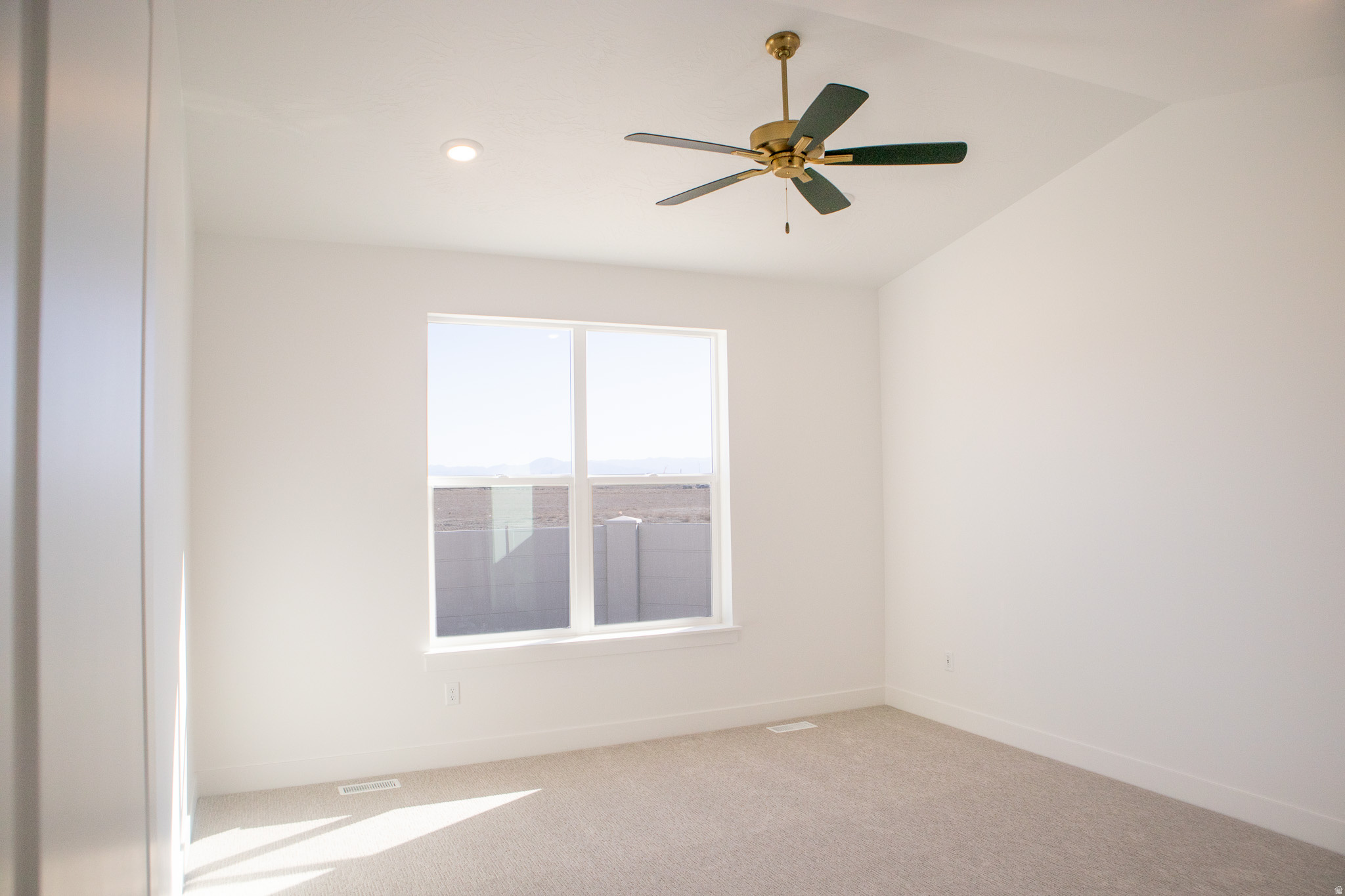 PARKWAY FIELDS SINGLES 2 - Residential