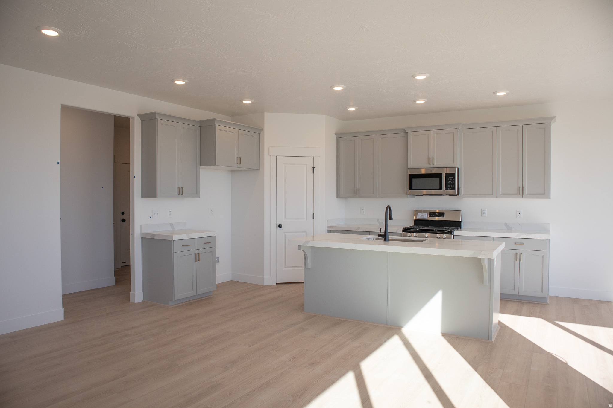 PARKWAY FIELDS SINGLES 2 - Residential