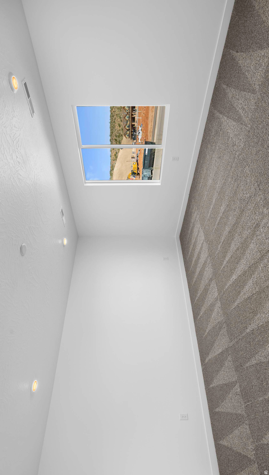 CORRAL HOLLOW AT LONG VALLEY - Residential