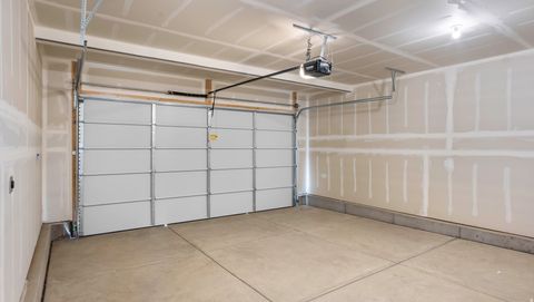 Tiny photo for 1895 S WOLVERINE WAY #220, Washington, UT 84780 (MLS # 2136657)