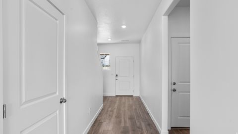 Tiny photo for 1895 S WOLVERINE WAY #220, Washington, UT 84780 (MLS # 2136657)