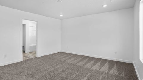Tiny photo for 1895 S WOLVERINE WAY #220, Washington, UT 84780 (MLS # 2136657)