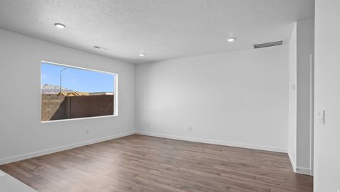 Tiny photo for 1895 S WOLVERINE WAY #220, Washington, UT 84780 (MLS # 2136657)