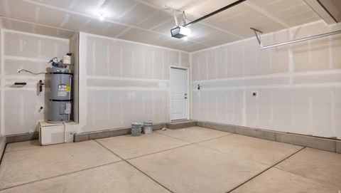 Tiny photo for 1895 S WOLVERINE WAY #220, Washington, UT 84780 (MLS # 2136657)