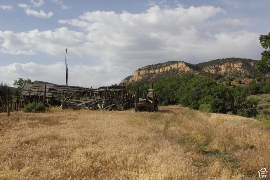 Land, Mount Carmel, Utah image 21