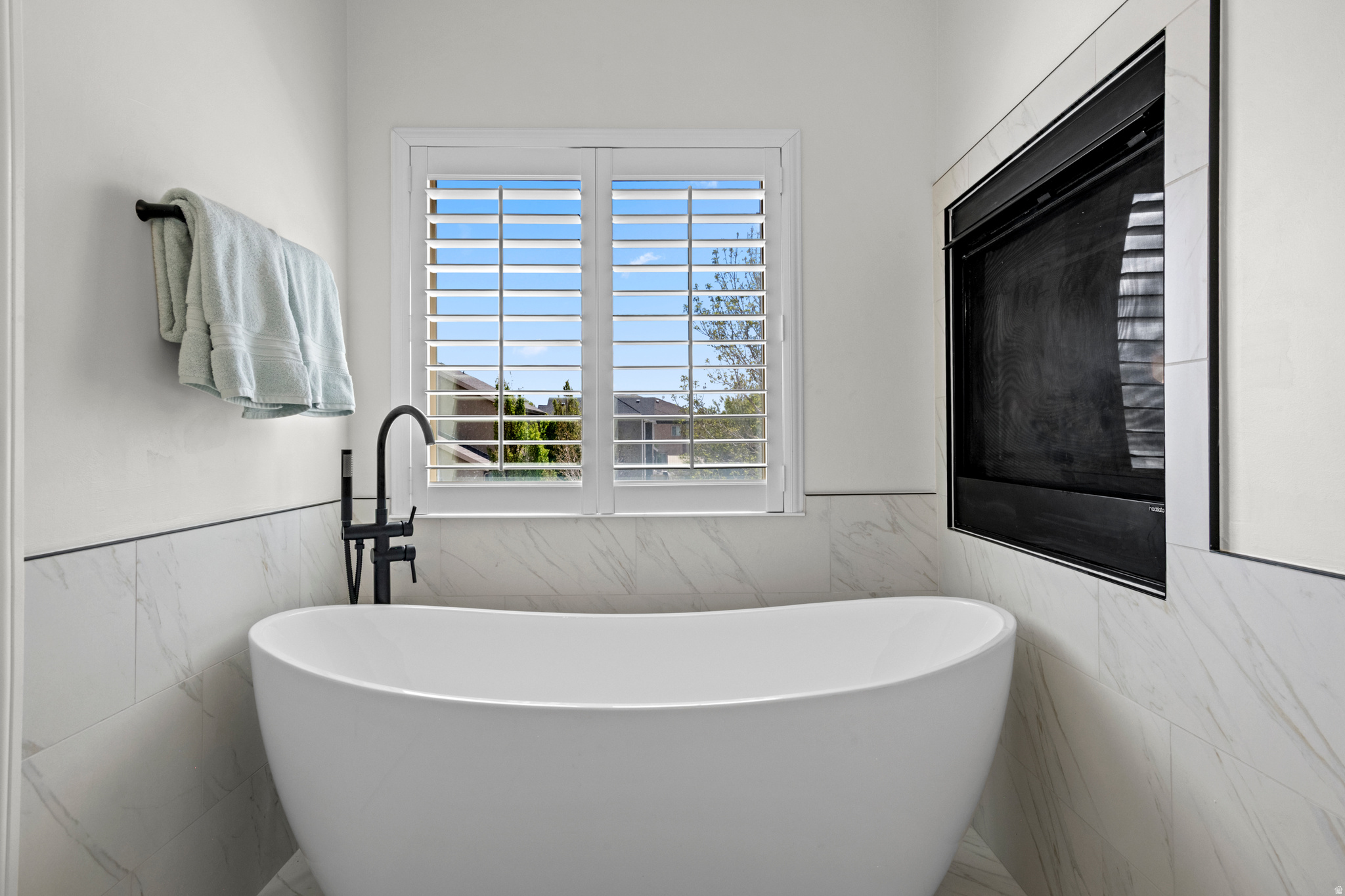 IVORY RIDGE - Residential