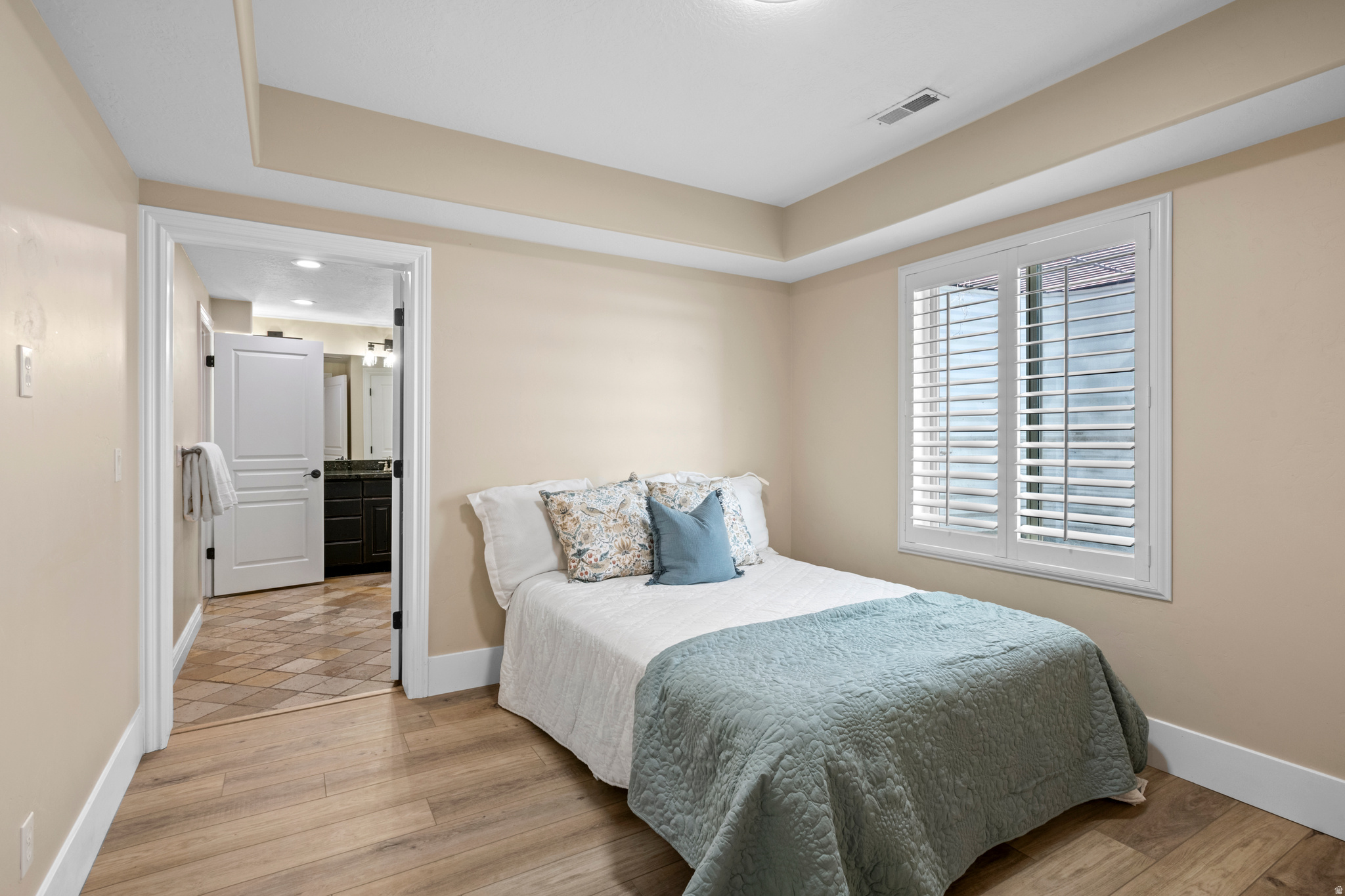 IVORY RIDGE - Residential