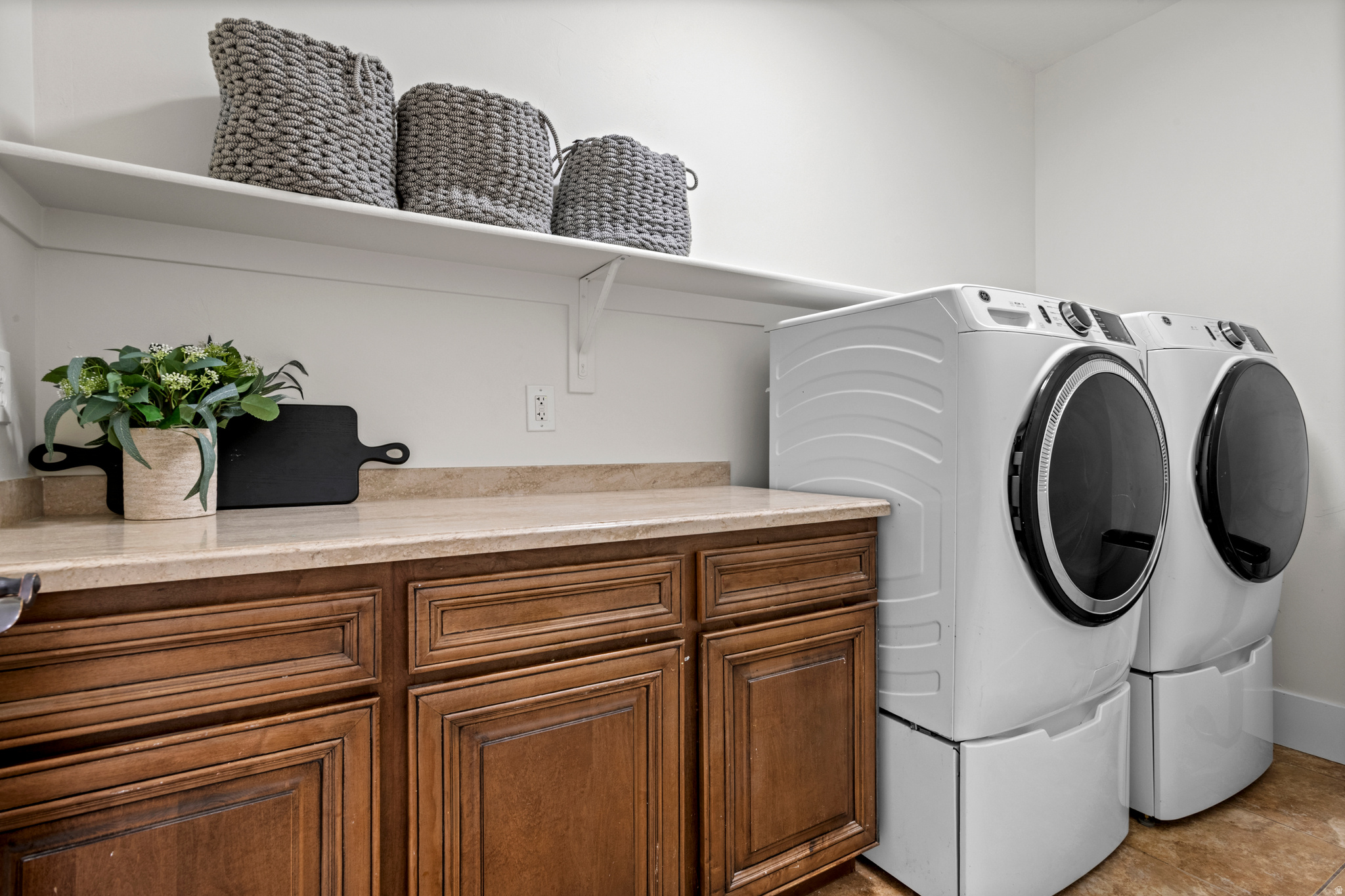 IVORY RIDGE - Residential