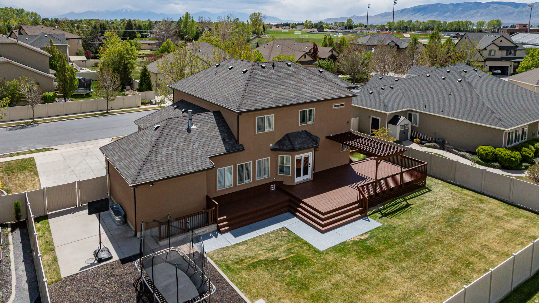 IVORY RIDGE - Residential