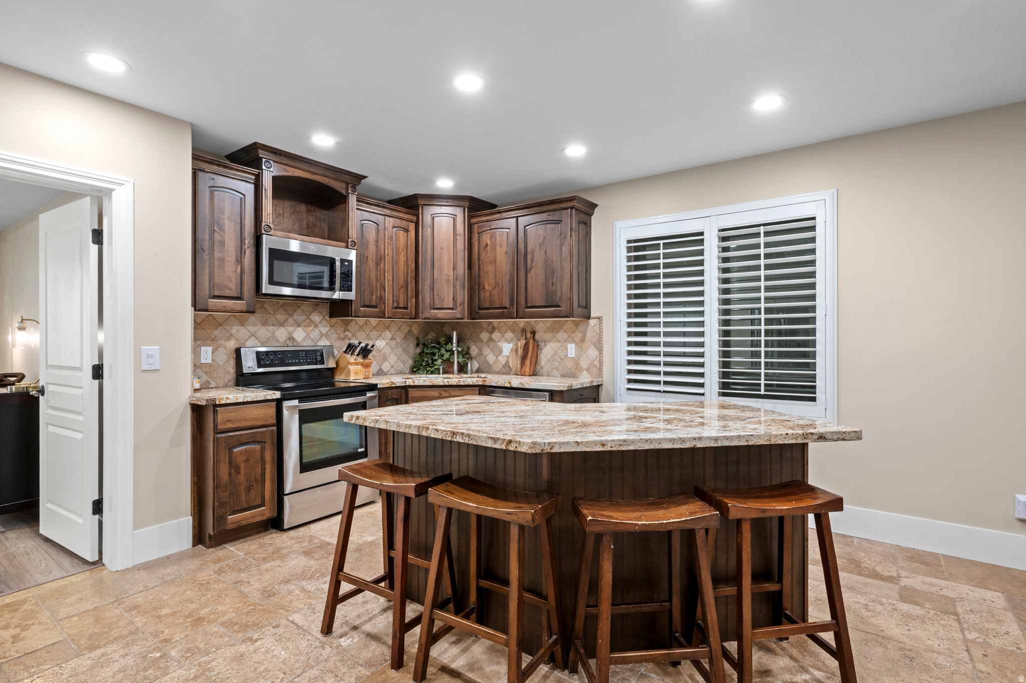 IVORY RIDGE - Residential