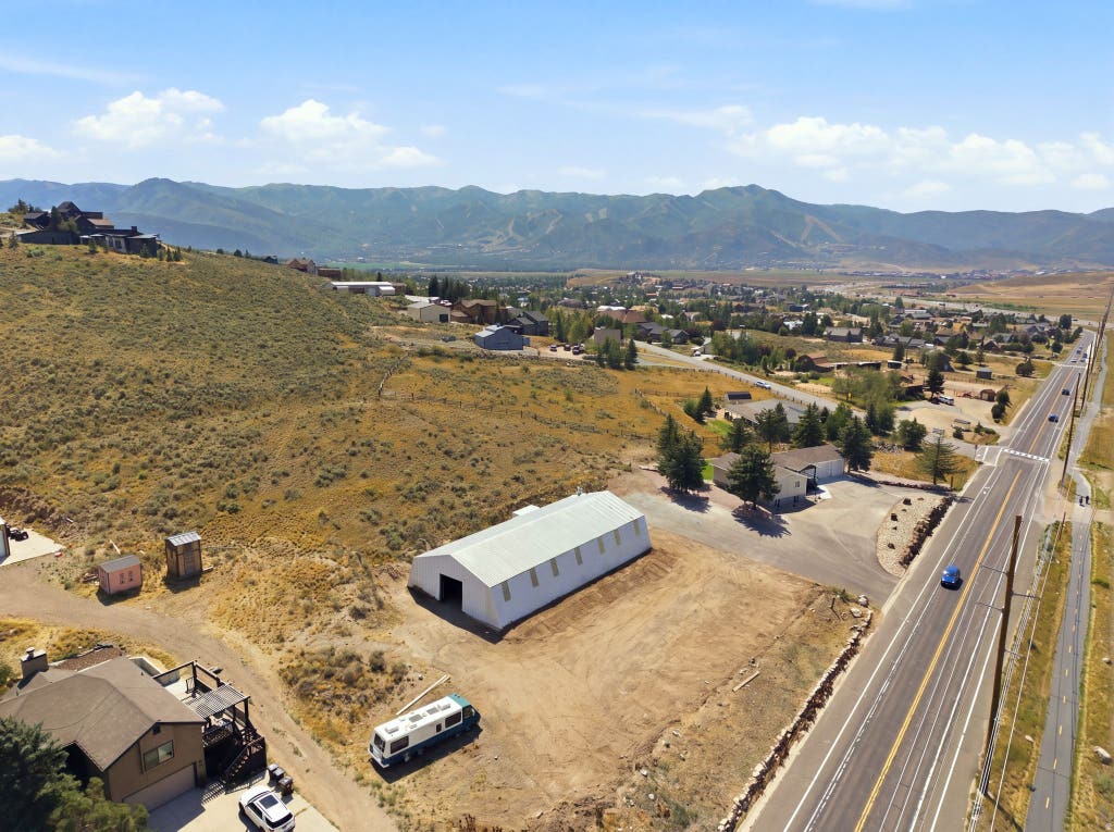 Photo of 620 E HIGHLAND DR, Park City, UT 84098 (MLS # 2179979)