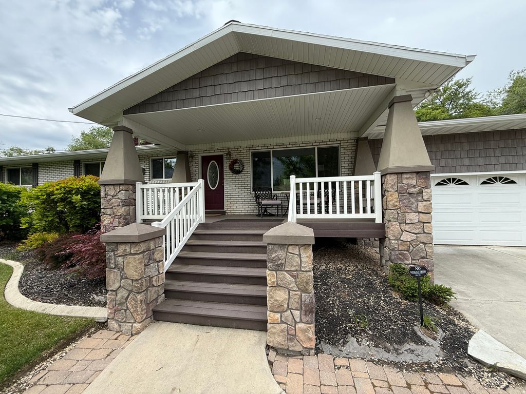 Photo of 1360 S CARTERVILLE RD, Orem, UT 84097 (MLS # 2135760)