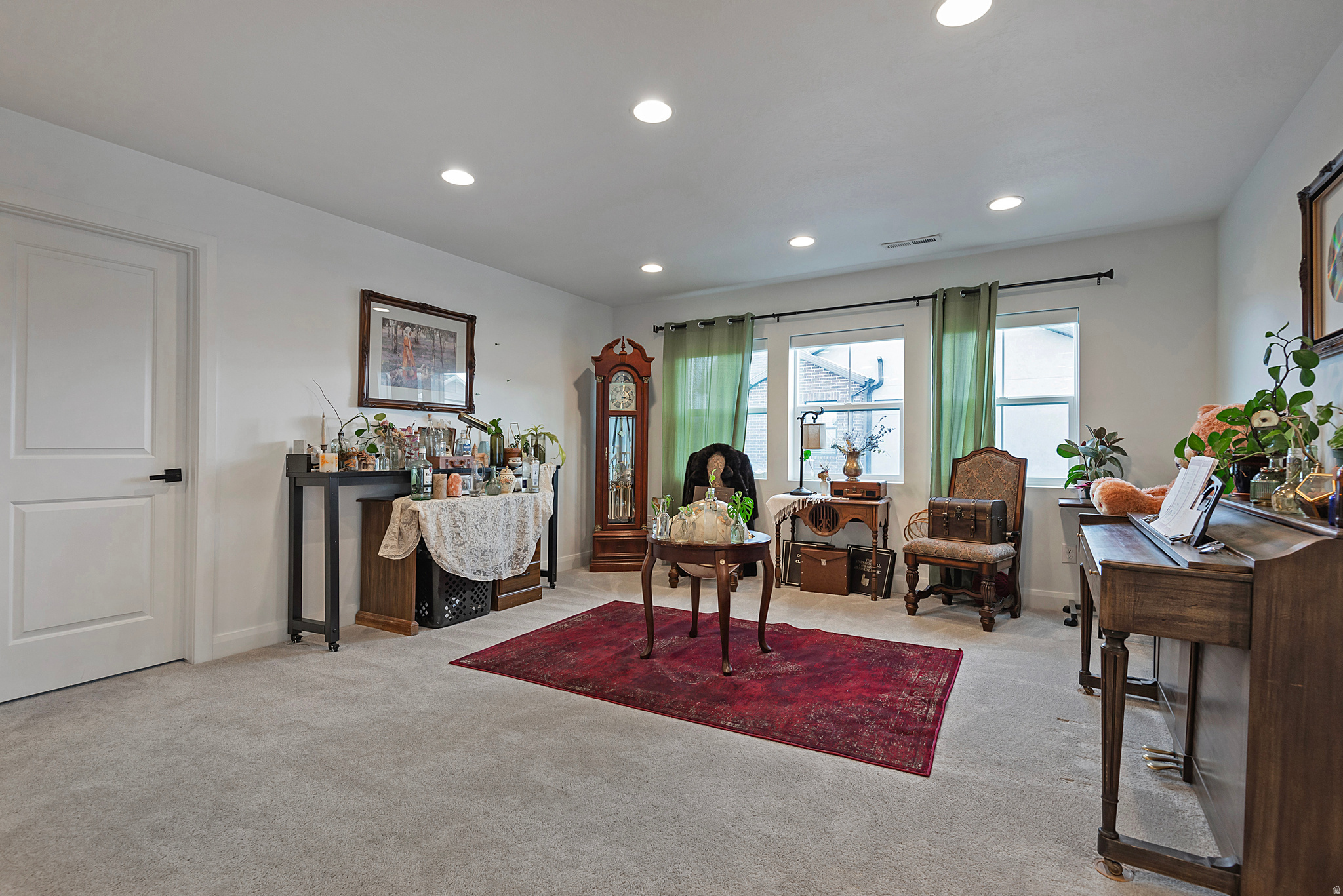 WILLOW CREEK - Residential