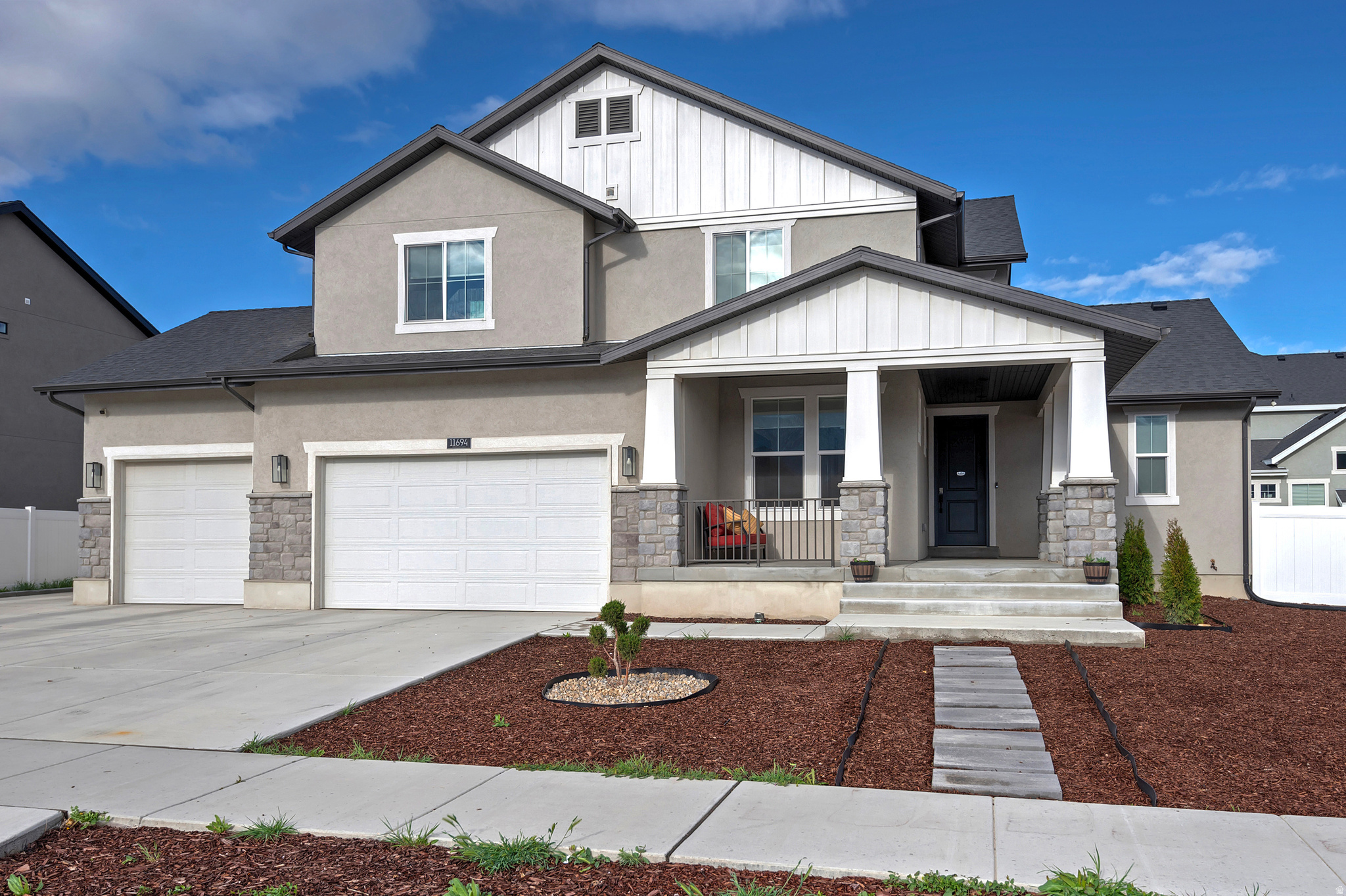 WILLOW CREEK - Residential