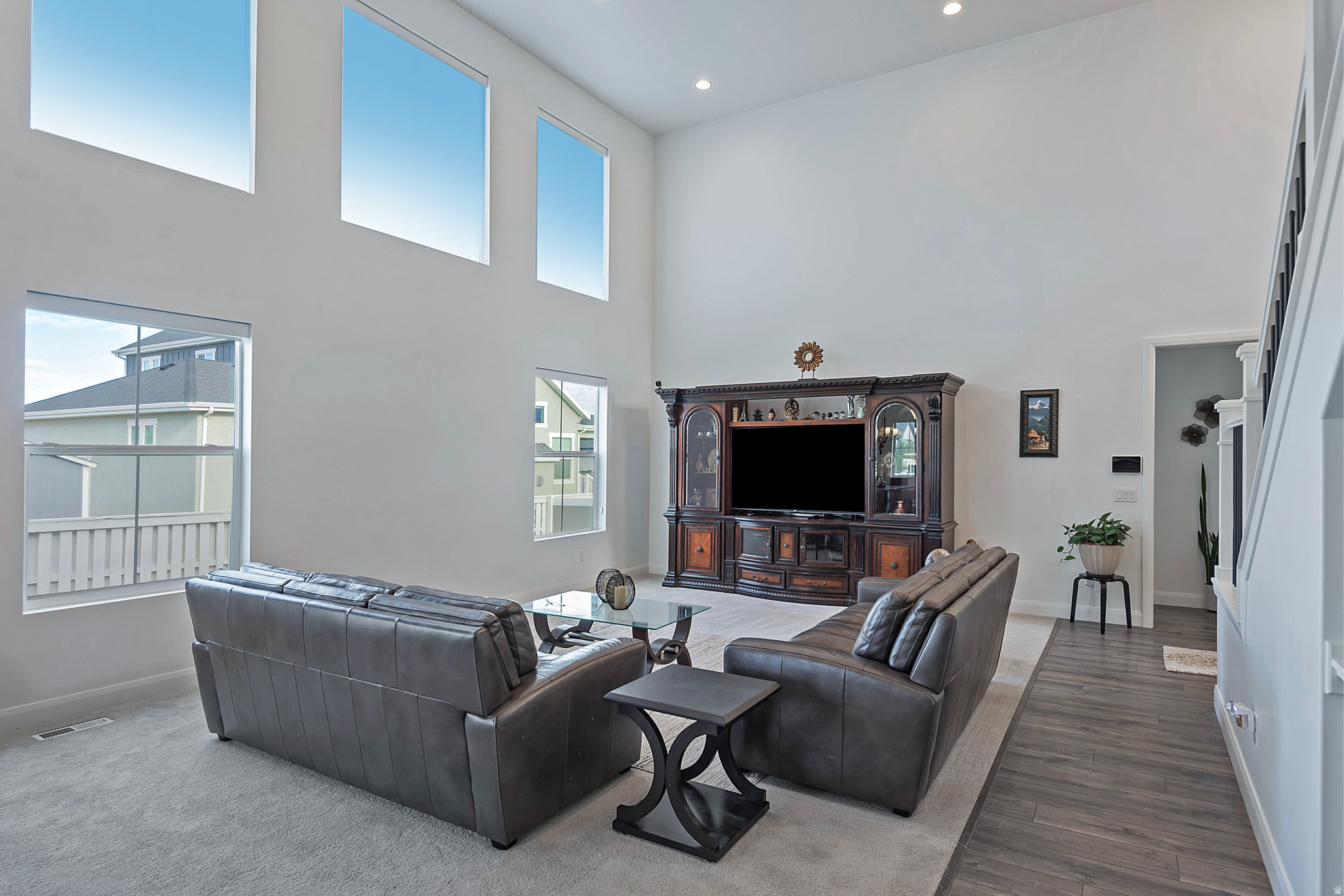 WILLOW CREEK - Residential