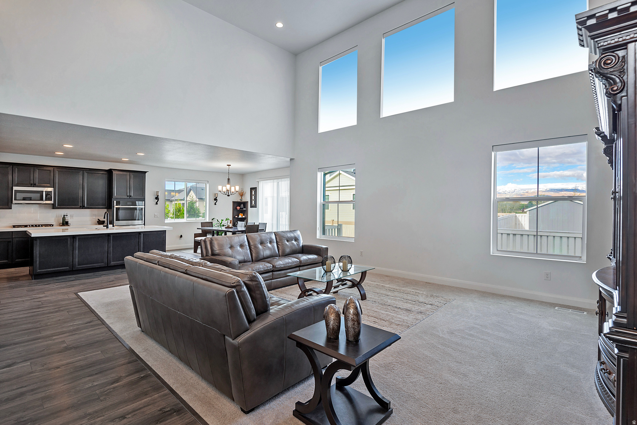 WILLOW CREEK - Residential