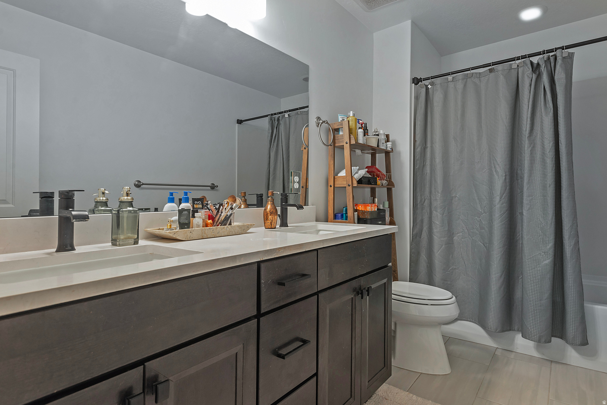 WILLOW CREEK - Residential