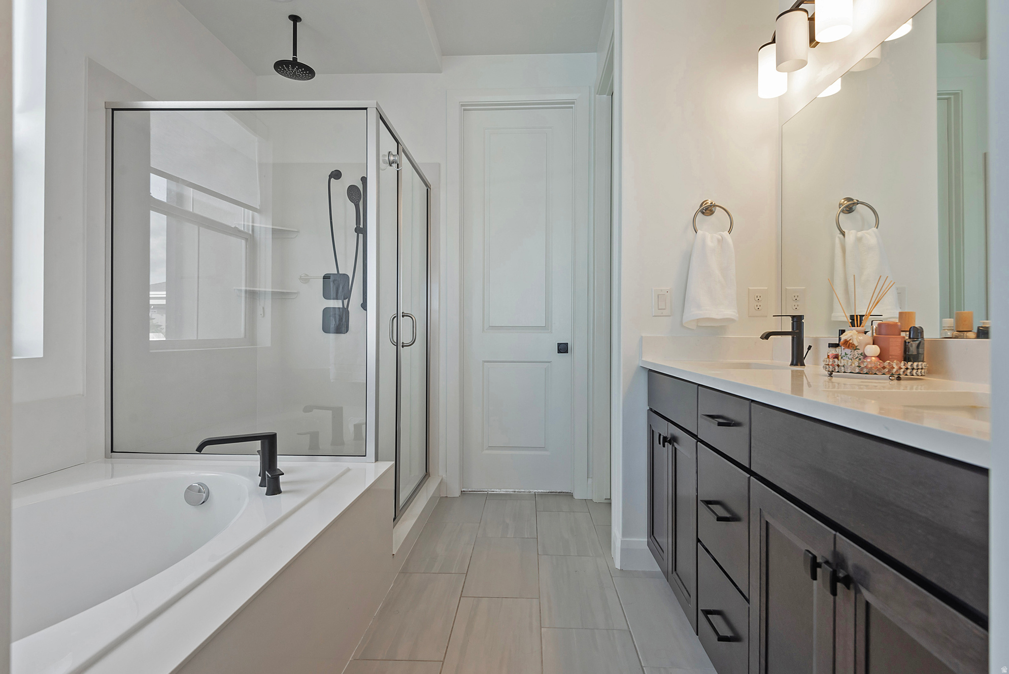 WILLOW CREEK - Residential