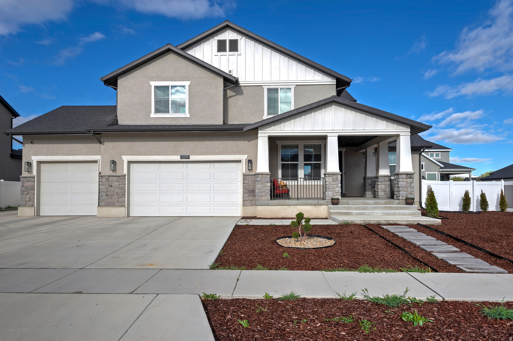 WILLOW CREEK - Residential